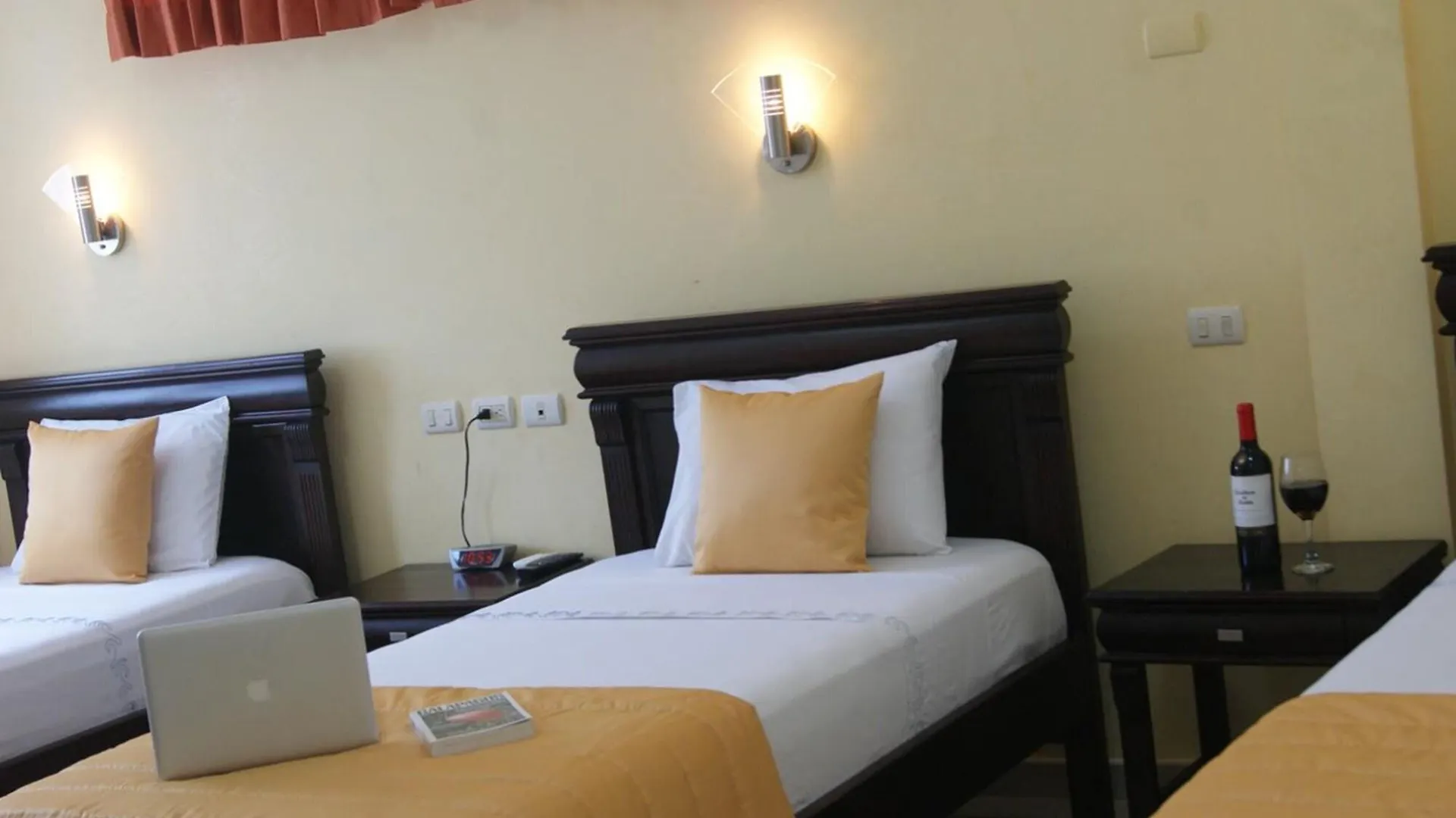 Hotel Flamingo Puerto Ayora
