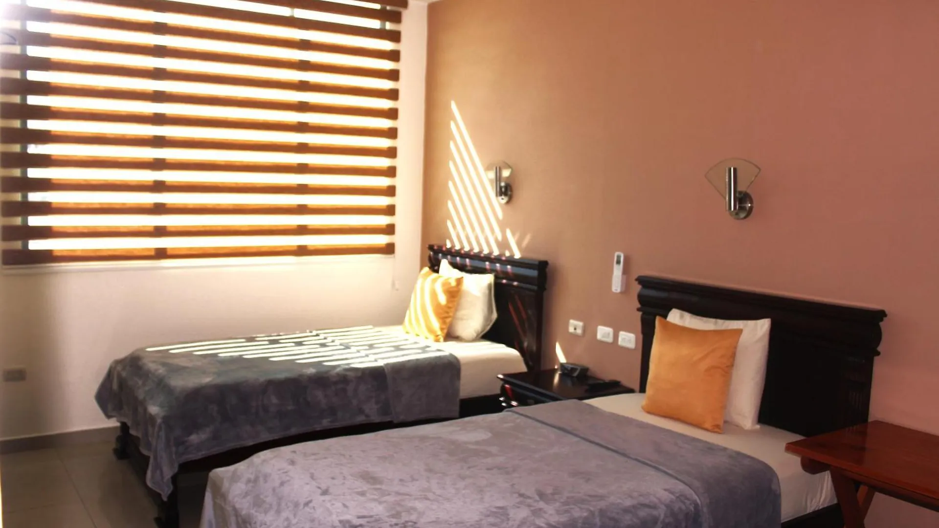 Hotel Flamingo Puerto Ayora